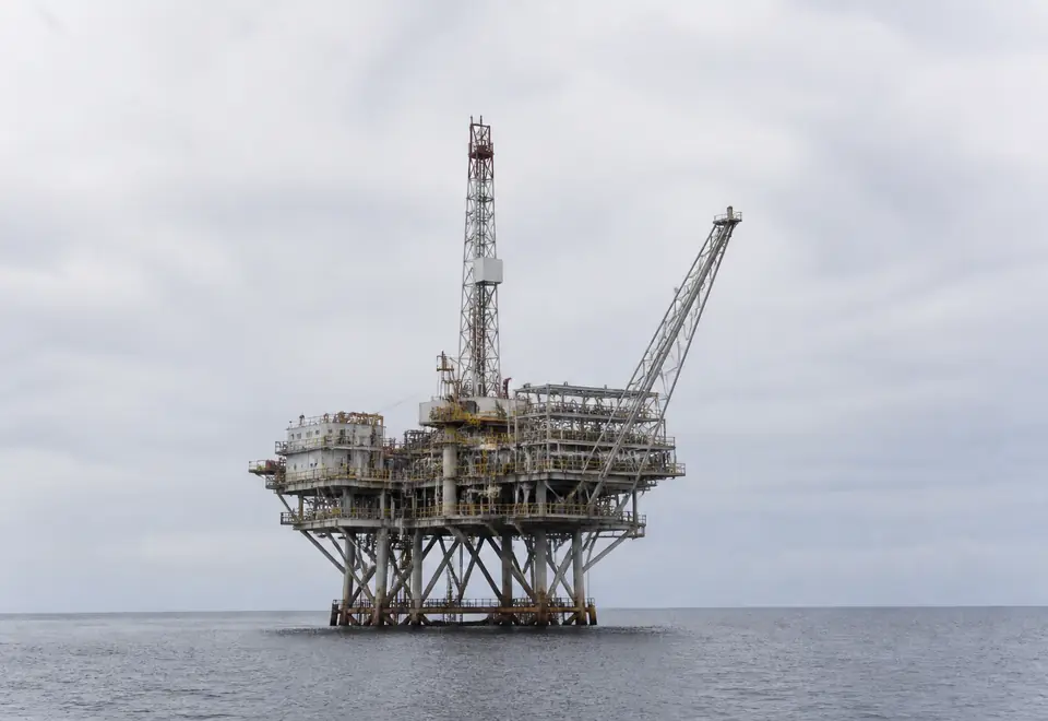 Oil & Gas