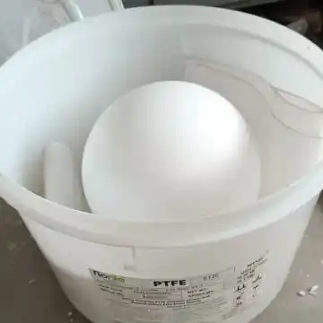 Filled PTFE balls packed for industrial dispatch from HEMSUN